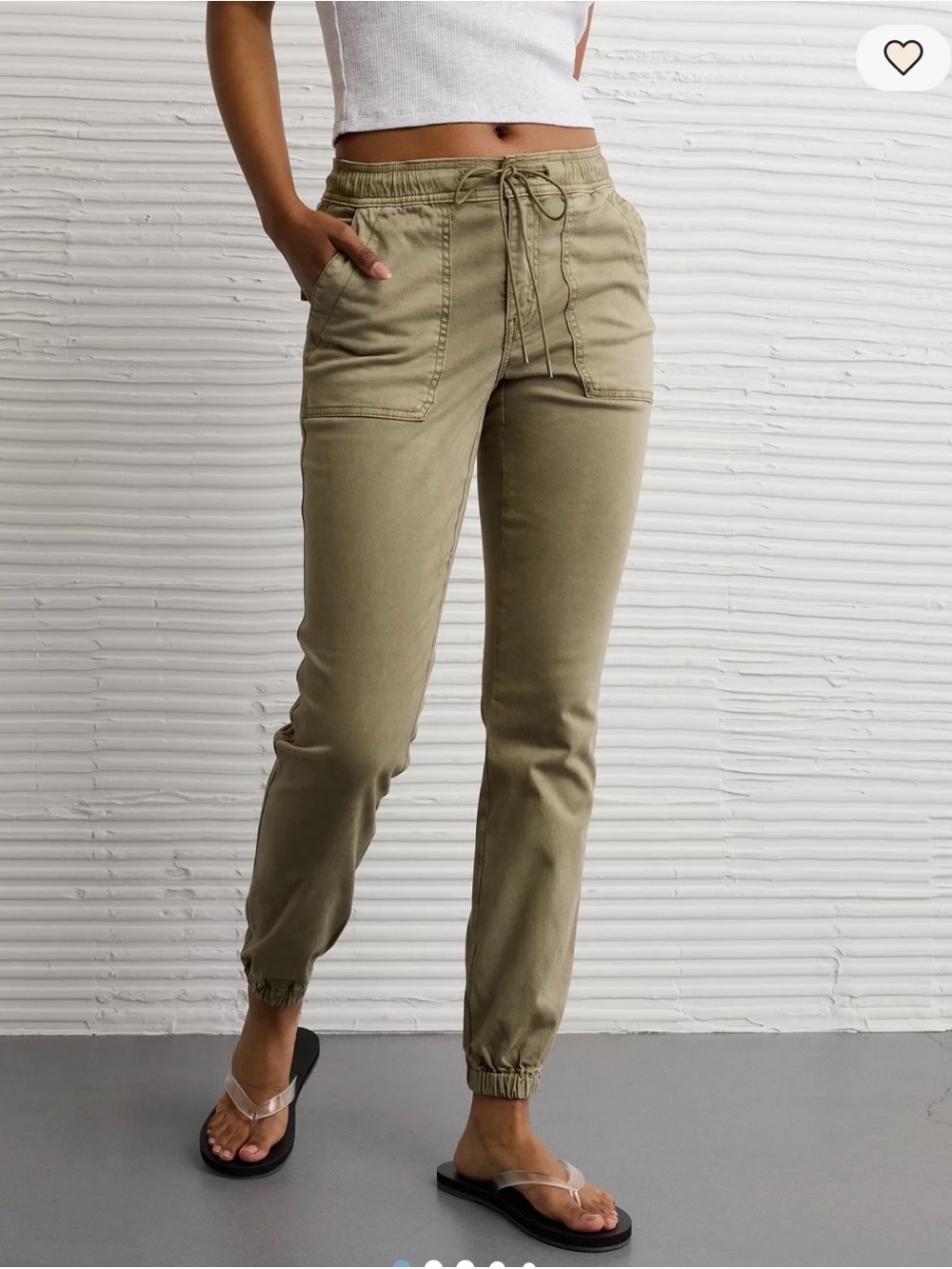American Eagle women’s size 10 Jegging Jogger drawstring Pants in camo green